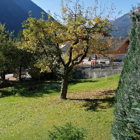 Artho Apartament *