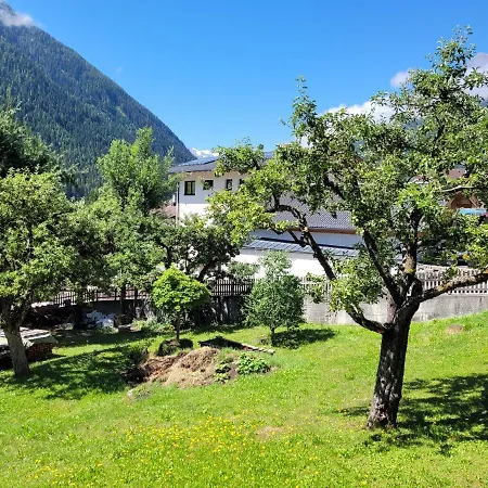 Artho * Нойштифт-им-Штубайталь